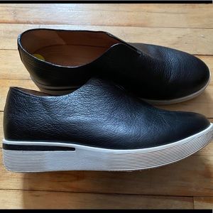 Nwot Gentle Souls Hanna Wedge Sneaker 